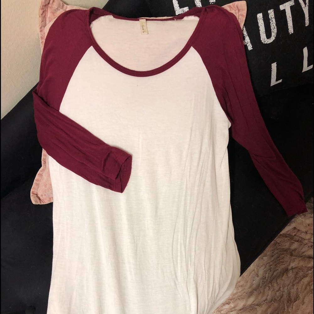 Baseball tee